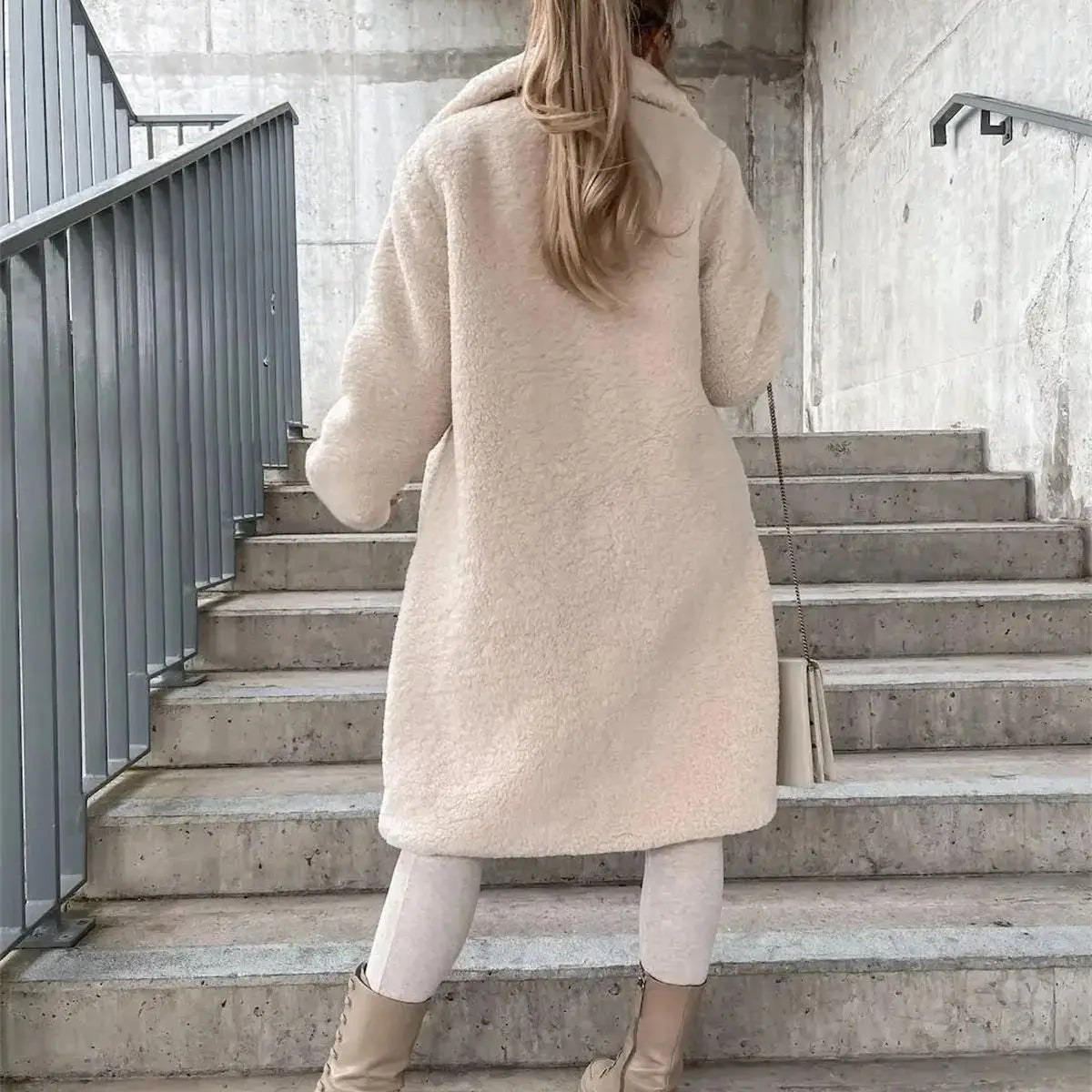 NUVEA™ | Winterzachte Teddycoat