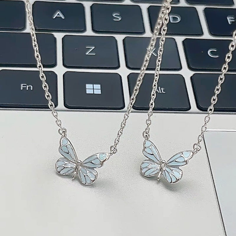 Noelia | Light-Changing Butterfly Necklace